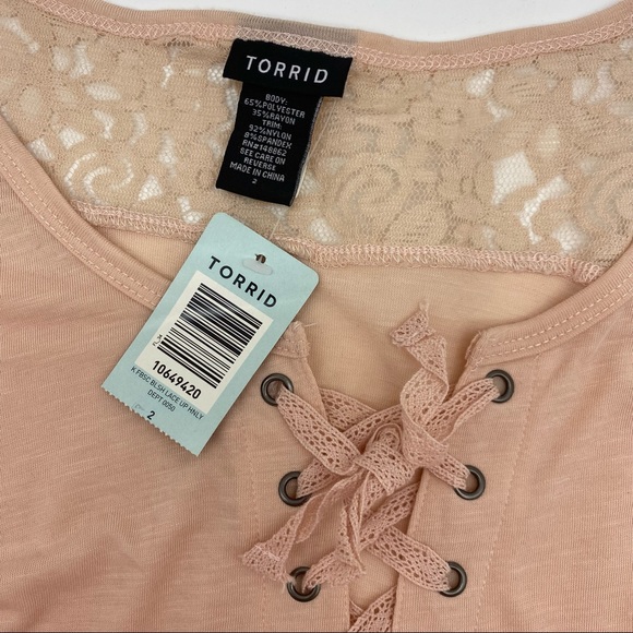 Torrid Women’s Blush Pink Inset Lace Up Henley Tee Size 2X - Picture 6 of 7